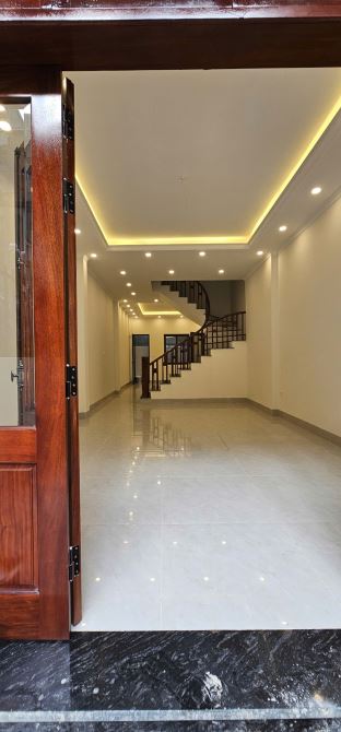 BÁN NHÀ NGÔ GIA TỰ  GIÁ 6.X TỶ, DIỆN TÍCH 52M2, 4 TẦNG TẦNG, MT 4M, CHỦ NHIỆT BÁN, THỞ OX - 3