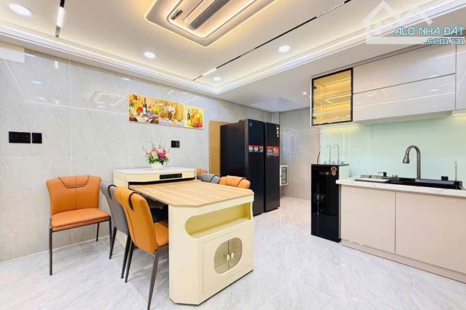 Bán nhà đường 12m, Đường Số 53, Gò Vấp, 64 m² (4m x 16m), 6 tầng - Giá 11.95 tỷ TL - 3