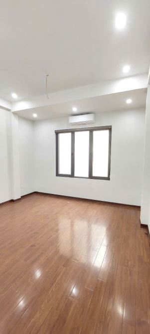 Cần Bán Gấp Căn Nhà Dân Xây Ở Lê Lợi,HĐ,Ngõ Thông,Ô Tô Đỗ Gần.Gía 8.9Tỷ Có TL - 3