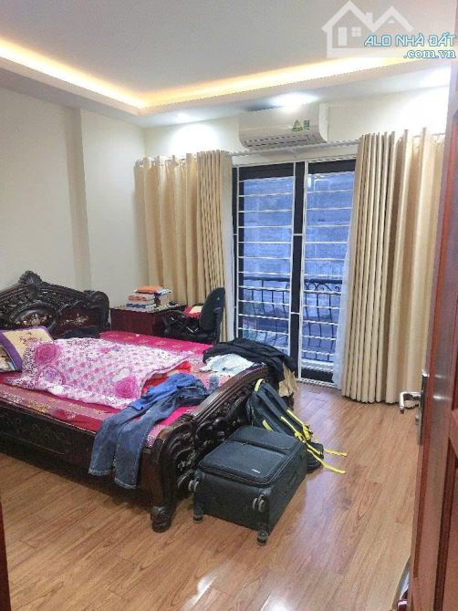 Bán nhà bát khối Cổ Linh 43 m 5 tầng 6 ngủ full nội thất ngõ thông kinh doanh - 3