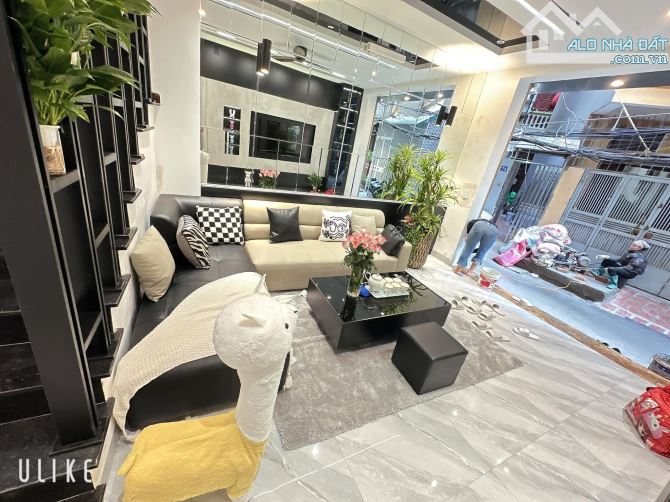 Bán nhà Phương Mai gần Bệnh viện Bạch Mai, Gara, 45m2, 4t, mt 4m, 10.8 tỷ, ở ngay, long la - 3