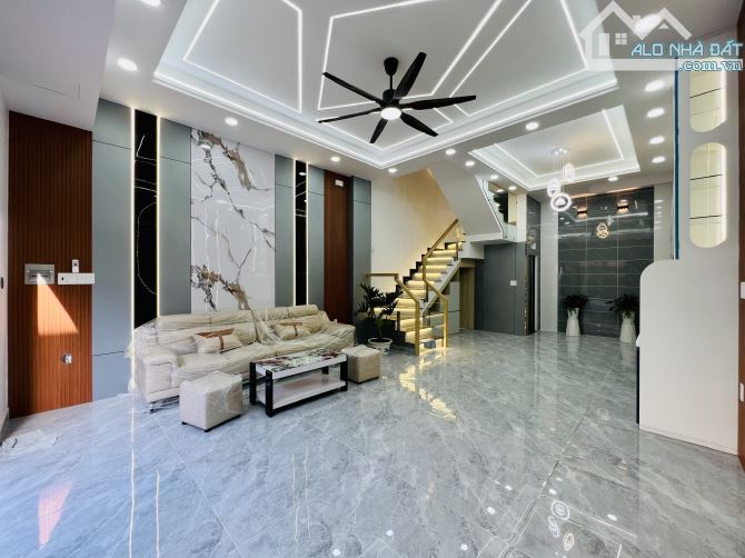 Nhà Mới Xây HXH Gần Aeon Tân Phú Khu Đồng Bộ 55m2 4 Tầng Giá Tốt 5,99 Tỷ SHR - 3