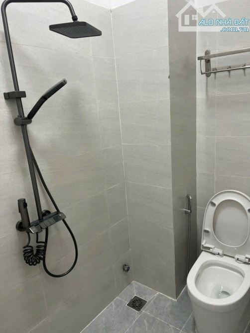 Bán nhà 4 tầng MT đường Ngũ Hành Sơn đối diện ĐH Kinh Tế Giá TỐt - 3