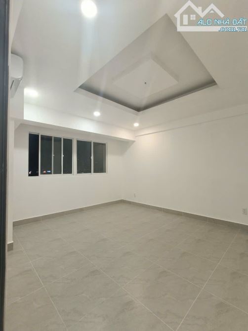 Cần bán căn hộ H3, đường Hoàng Diệu,Phường 6,  Quận 4, duện tích 38m2, 1 phòng ngủ, 1wc, - 3