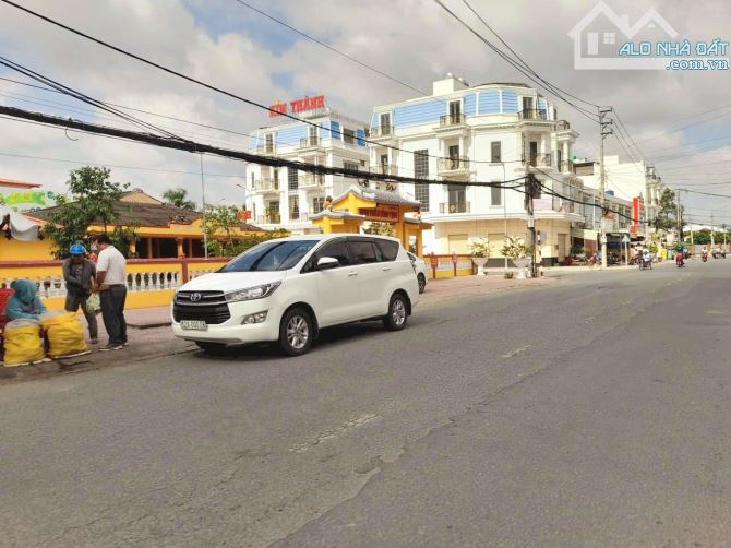 Quá Ngộp, 190m2 đất thổ cư đường ô tô KDC Tân Trụ, 379tr - 3