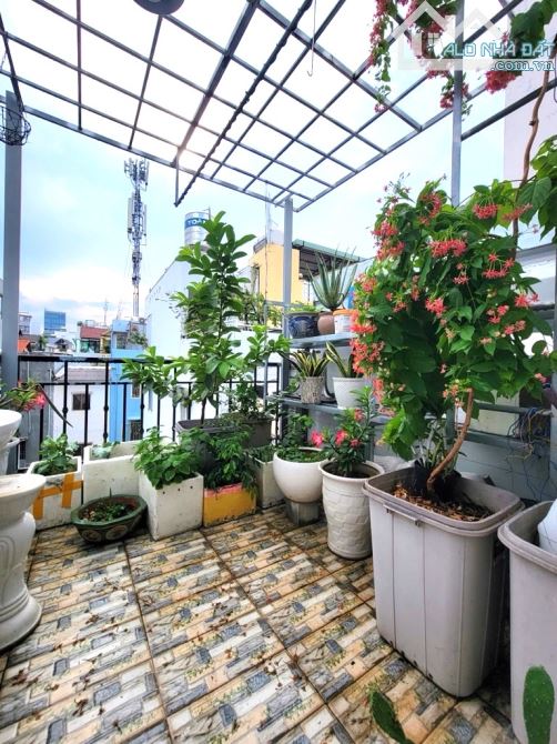 Bán nhà Nguyễn Đình Chiểu Phú Nhuận, 4 tầng, có ban công, nhỉnh 7 tỷ - 3