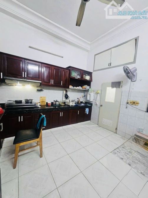 TRUNG TÂM Q.10 – HX TĂNG SIÊU RỘNG – NHÀ 5 TẦNG KIÊN CỐ – DT 68M2 – NHỈNH 20 TỶ - 3