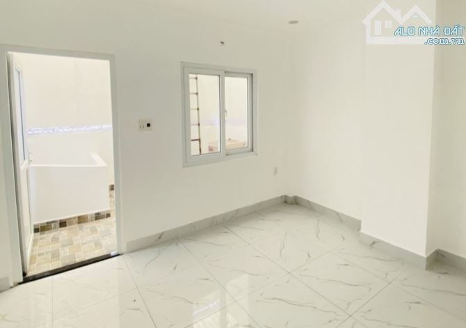Bán Nhà Mặt Tiền Kinh Doanh- NGã 5 Thủ Đức-115(7.5mx23m )- 4 Tầng- Chỉ 30 Tỷ(thương lượng) - 3