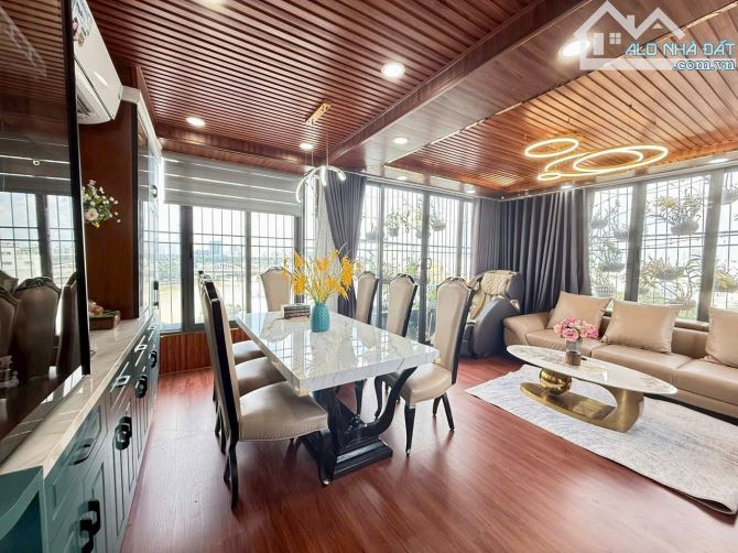 Bán Toà Căn Hộ Dịch Vụ 16P + PenHoue Mặt Tiền đường Tân Mỹ đôi diện trường ĐH Marketing Q7 - 3