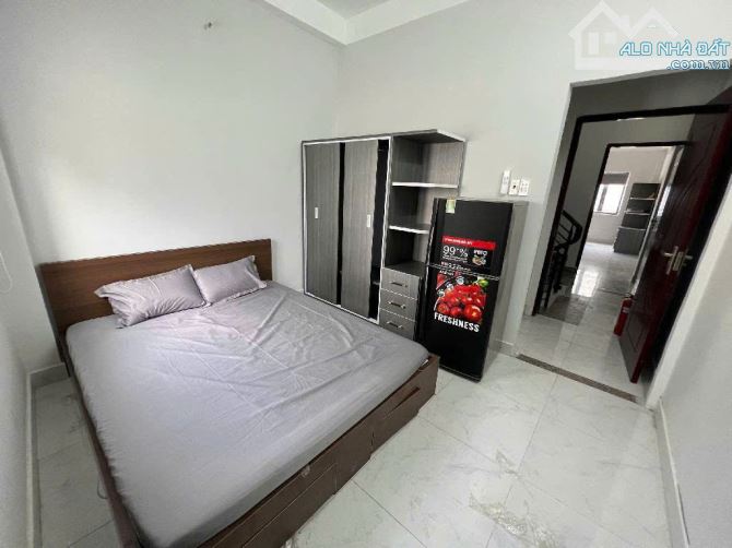 CHDV sinh lời đến 50 triệu/tháng - DT56m2 x 5 tầng sân thượng - Khu VIP Nguyễn Văn Công - 3