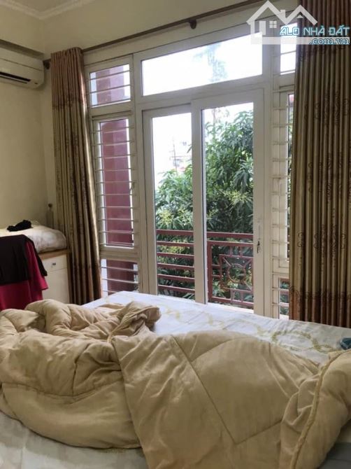 Bán nhà phố Nguyễn Chí Thanh 50m2 xây 4 tầng lô góc mặt tiền 6m Gara ô tô hiếm Đống Đa - 3