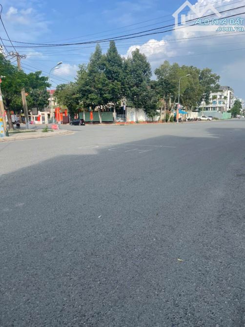 BÁN ĐẤT MẶT TIỀN ĐƯỜNG 20M – KDC AN SƯƠNG – Q12 - 3