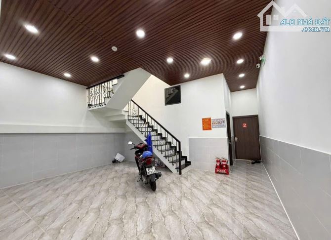 Bán nhà vị trí đẹp kinh doanh tốt mặt tiền Lê văn Lương Q7, Dt 6,2x28m. Giá 16,5 tỷ - 3