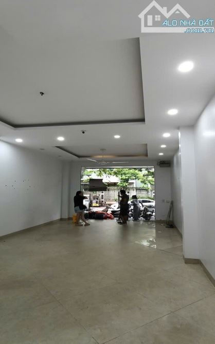 Cho thuê nhà ĐẸP  KĐT Văn Khê 7 tầng thông sàn thang máy - 3