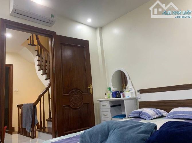 Bán nhà Cổ Nhuế, 36m x 5 tầng, phân lô, ô tô đỗ cửa, dân trí cao, an sinh đỉnh - 3
