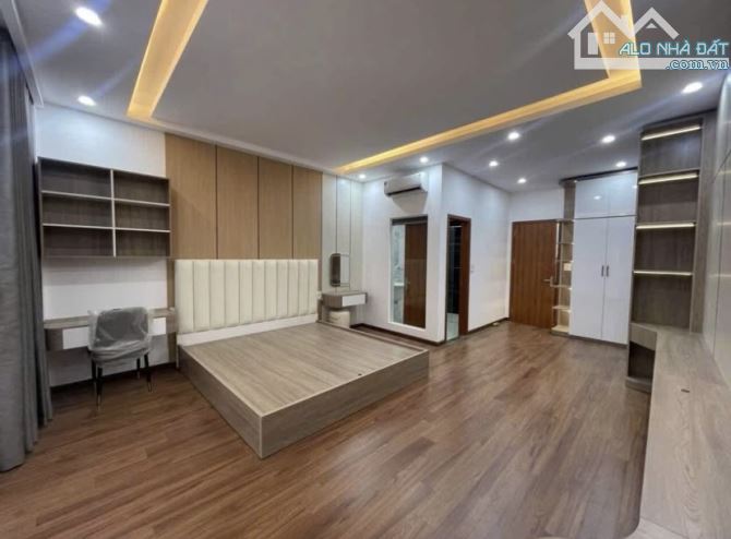 NHÀ Ở NGOẠI GIAO ĐOÀN- DT 38M2, 5 TẦNG- Ô TÔ ĐỖ CẠNH- NHÀ XÂY MỚI- HƠN 7 TỶ - 3