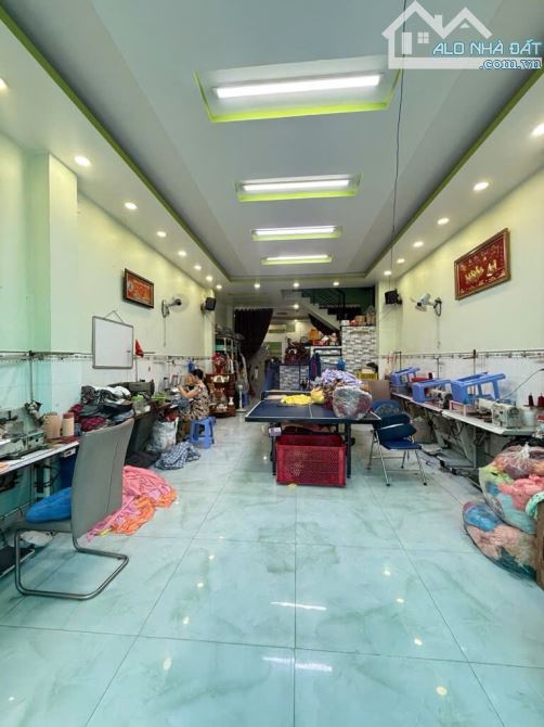 Lê Trọng Tấn, Tân Phú, 4Tầng BTCT 110m2 (5.5x20m) Vuông A4 Đường Xe Tải Thông - 3