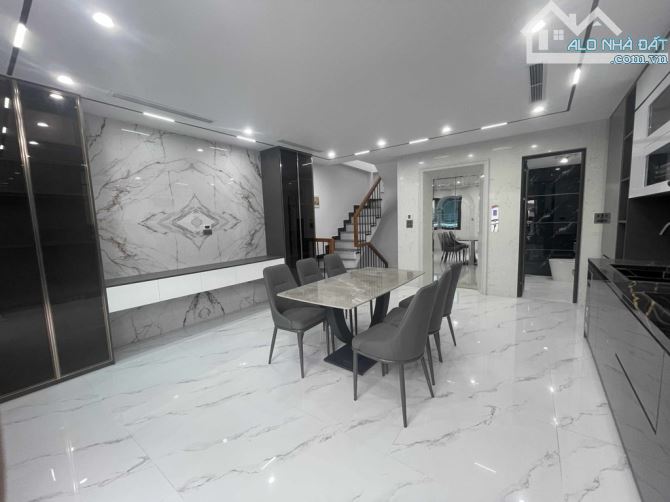 NHÀ NGỌC LÂM 66M2, 6 TẦNG THANG MÁY, NGÕ Ô TÔ THÔNG, SÂN RỘNG ĐỂ XE, GẦN CẦU CHƯƠNG DƯƠNG - 3