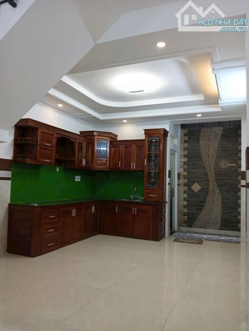 🏡 CHỦ GỬI NHÀ ĐẸP 🚘 ĐƯỜNG 5 M Ô TÔ TẬN CỬA - CÁCH MẶT TIỀN VÀI BƯỚC CHÂN P TĂNG NHƠN PHÚ - 3