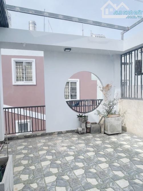 Bán Nhà đẹp giá xe máy cạnh Trương Quốc Dung 3tầng 110m2 cách MT 20m nhỉn 6 - 3