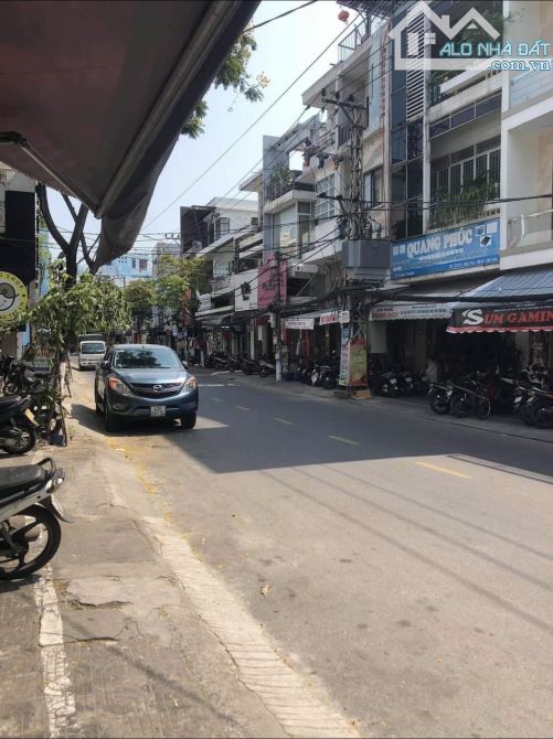 Nhà 4,5 tầng mặt tiền Phan Thanh - 2