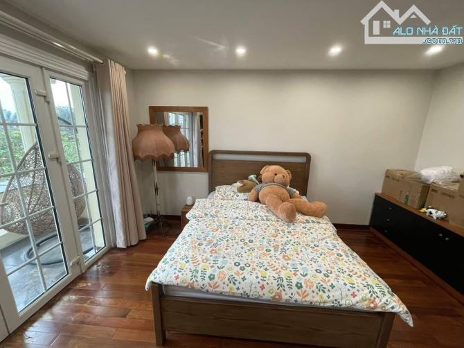 YÊN HÒA - CẦU GIẤY - DT 120M2 x 3T - MT 7,5M - 21 TỶ - GẦN PHỐ - VF3 VÀO NHÀ - 3