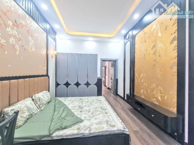 LĨNH NAM - 48m2-  Ô TÔ ĐỖ CỬA - ngõ thông - 3