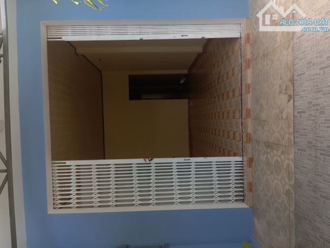 Nhà kiệt ô tô 5.5m Trưng Nữ Vương, đất vuông vắn 122m², có sân để xe – an ninh tốt - 3
