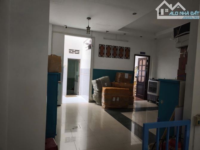 BÁN NHÀ 4 TẦNG, MT ĐƯỜNG HOÀNG VĂN THỤ, 129,7M2 NGANG 5,6M, GIÁ 16,5 TỶ. CN20.8 - 3