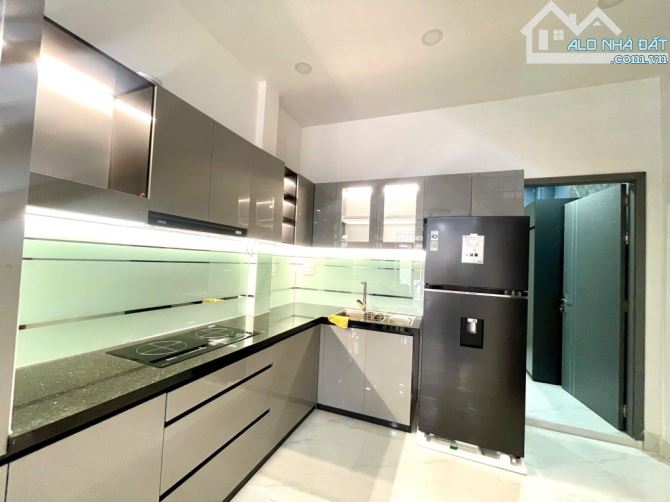 BÁN NHÀ 3 TẦNG, VỊ TRÍ ĐẸP, HOÀNG DIỆU, TRUNG TÂM HẢI CHÂU. 4.55 TỶ - 3