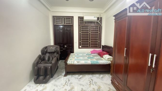 Bán Nhà LÊ TRỌNG TẤN, 36.5m² x 5 Tầng, Ngõ Thông, Vài Bước Ra Phố, Giá Đầu Tư Chỉ 7.3 Tỷ - 3