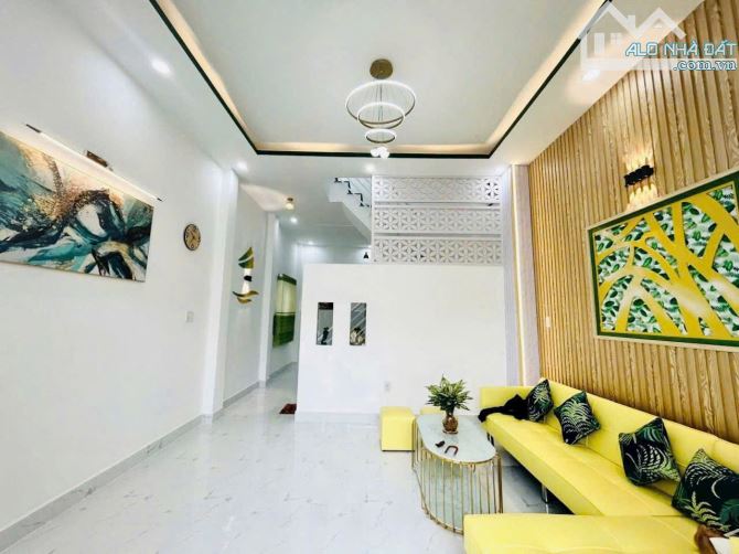Nhà Ngộp 1 Lầu 4,5 x 12m Full Nội Thật Cách Đường 835A Đúng 50m. Sổ Hồng Riêng - 3