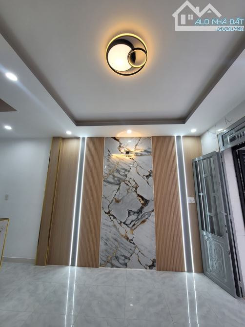 Nhà Mới 1 lầu khu Tân Kim, Đường Xe Hơi. sổ Hồng Riêng Giá rẻ còn thương lượng - 3