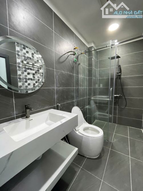 🌳Cần bán nhanh căn nhà ngõ 37 An Đà - Ngô Quyền - 41m2 - Giá 3,15 tỷ - sân cổng riêng - 4