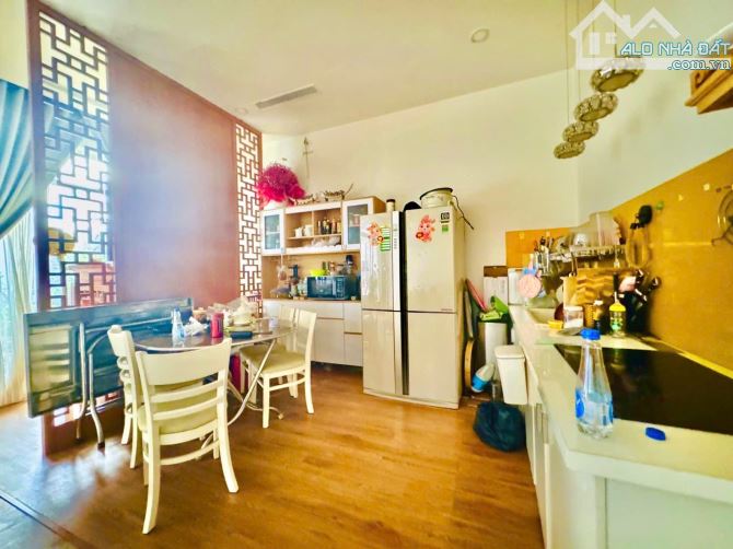 💁‍♂️ Bán nhà 4 tầng 82mv( 7*11.5), Hoàn công đủ, Hẻm xe hơi thông. Ngay làng ĐH Linh Xuân - 4