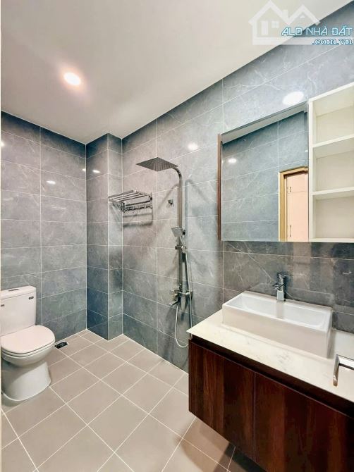 4❌9m, NHÀ BÁN 3 TẦNG, 3PN, HXH, 1/ THỐNG NHẤT, P11 GÒ VẤP, 5 TỶ HƠN - 4