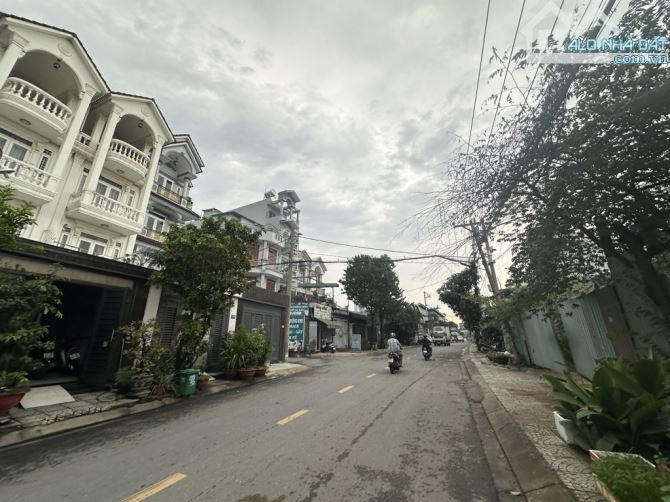 NHÀ cấp 4 DÒNG TIỀN 13 Tr/Th, MẶT TIỀN đường THỚI AN 13, phường THỚI AN, Q12, đường 10m - 4