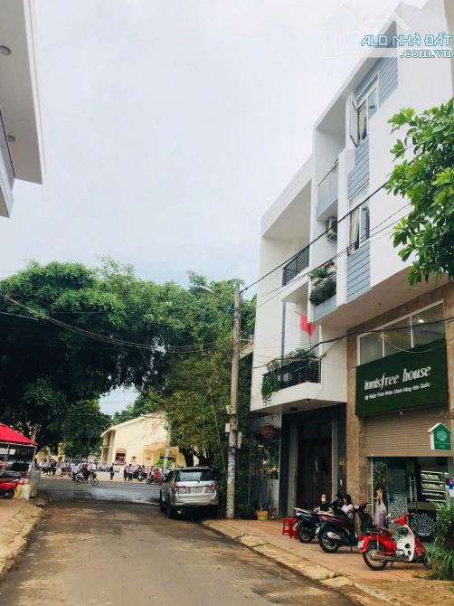 Cần bán nhà Kế bên ngân hàng Bắc Á (Trần Nhật Duật) - 4