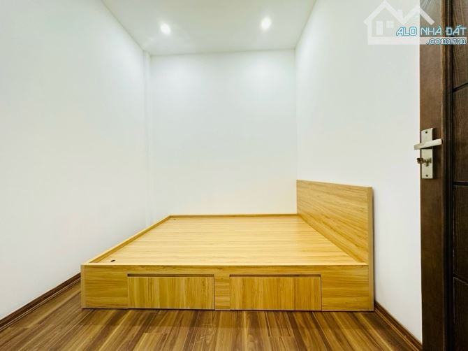 CĂN HỘ CCMN THƯỢNG ĐÌNH 45M² – FULL NỘI THẤT – 2 NGỦ – GIÁ 1.75 TỶ - 4
