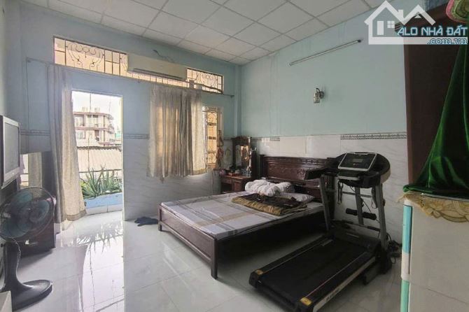 Bán nhà hẻm xe hơi, Trần Văn Quang, Tân Bình, 40 m² (4m x 10m), 4 tầng - Giá 6.3 tỷ TL - 4