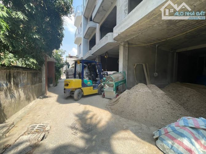 Tổ hợp 5 căn nhà phố Chu Huy Mân, Long Biên - 4