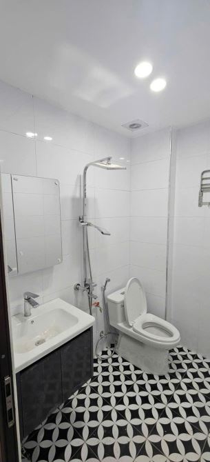 XUÂN THỦY - CẦU GIẤY - NGÕ THÔNG - KINH DOANH  - DT 33M - 6 TẦNG - GIÁ 10,2 TỶ - 4