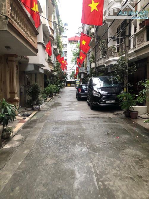BÁN NHÀ PHÂN LÔ, Ô TÔ, PHỐ PHƯƠNG MAI 50m2 x 4 Tầng Mt4m giá 10 tỷ - 4