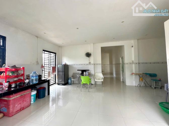 CG.BIỆT THỰ VƯỜN SIÊU CHILL DỌN VÀO Ở NGAY  GIÁP LỘ OTO, GIÁP SÔNG- 874m2- 4 PHÒNG NGỦ - 4