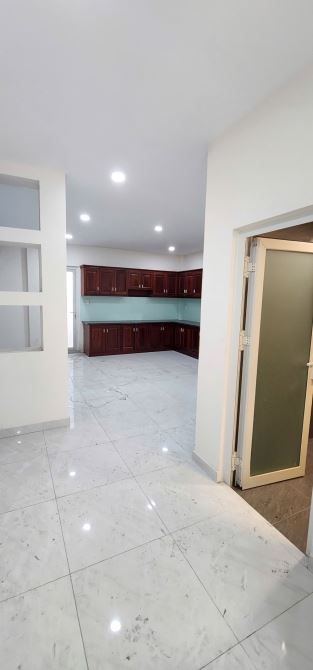 Cho thuê Nhà Nguyên Căn 5x25 Đúc 2Lầu Mặt Tiền Kinh Doanh - 4