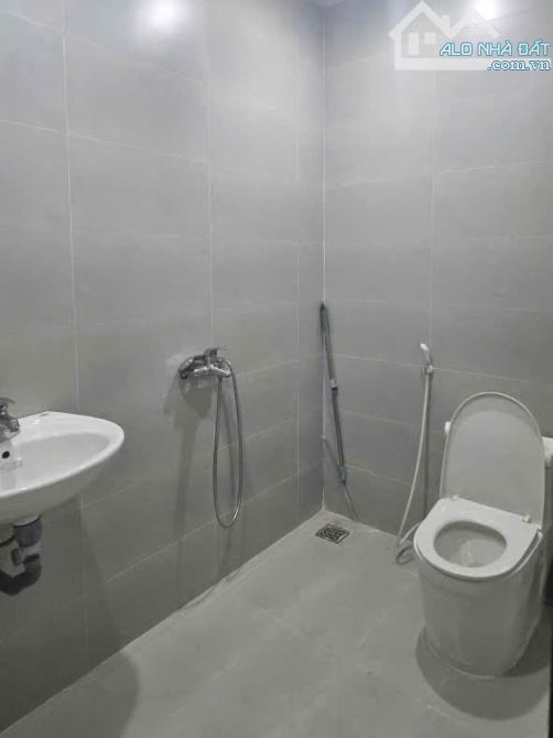 Bán nhà kiệt ô tô 3 tầng đường Lê Tấn Trung - Sơn Trà - Giá 5,75 tỷ - 4
