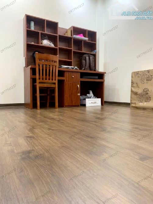 BÁN NHÀ NGUYỄN KHANG 38m2 × 5T. NGÕ Ô TÔ TRÁNH - 50m RA Ô TÔ TRÁNH ĐỖ NGÀY ĐÊM - 4
