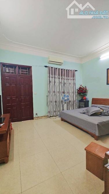 MẶT NGÕ THÔNG - Ô TÔ QUA NHÀ - DIỆN TÍCH 78M2 - 3  TẦNG - 4