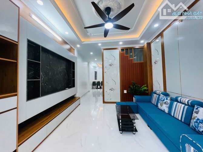 Bán nhà Cổ Nhuế, Bắc Từ Liêm, 54.2, 6 tầng thang máy, mặt tiền 3.9m, giá 15.3 tỷ - 4