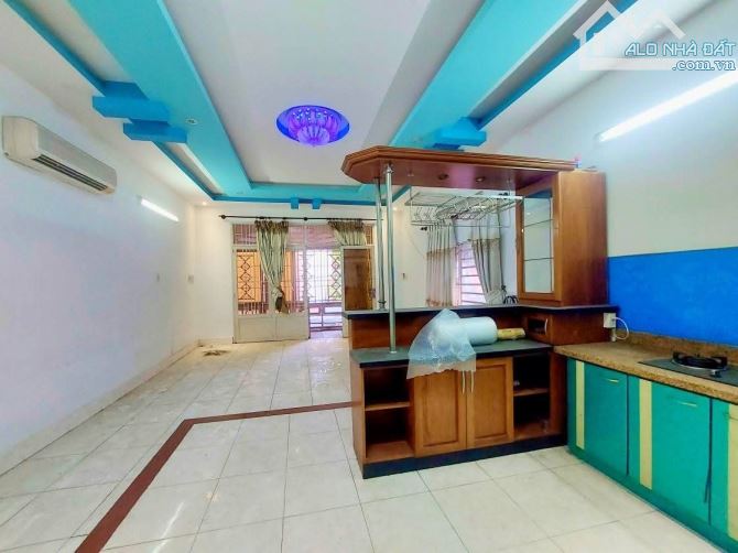 CHƯA CÓ THỊ TRƯỜNG HẺM OTO BÌNH GIÃ TÂN BÌNH - DT: 85M2 ( 4.9x17.4m) CHỈ 14 TỶ - 4
